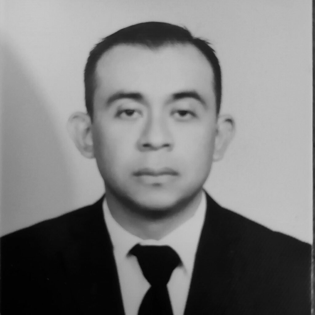 Héctor Santos